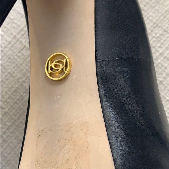 3/$30 Bebe 5” heels in great condition - Picture 4 of 5